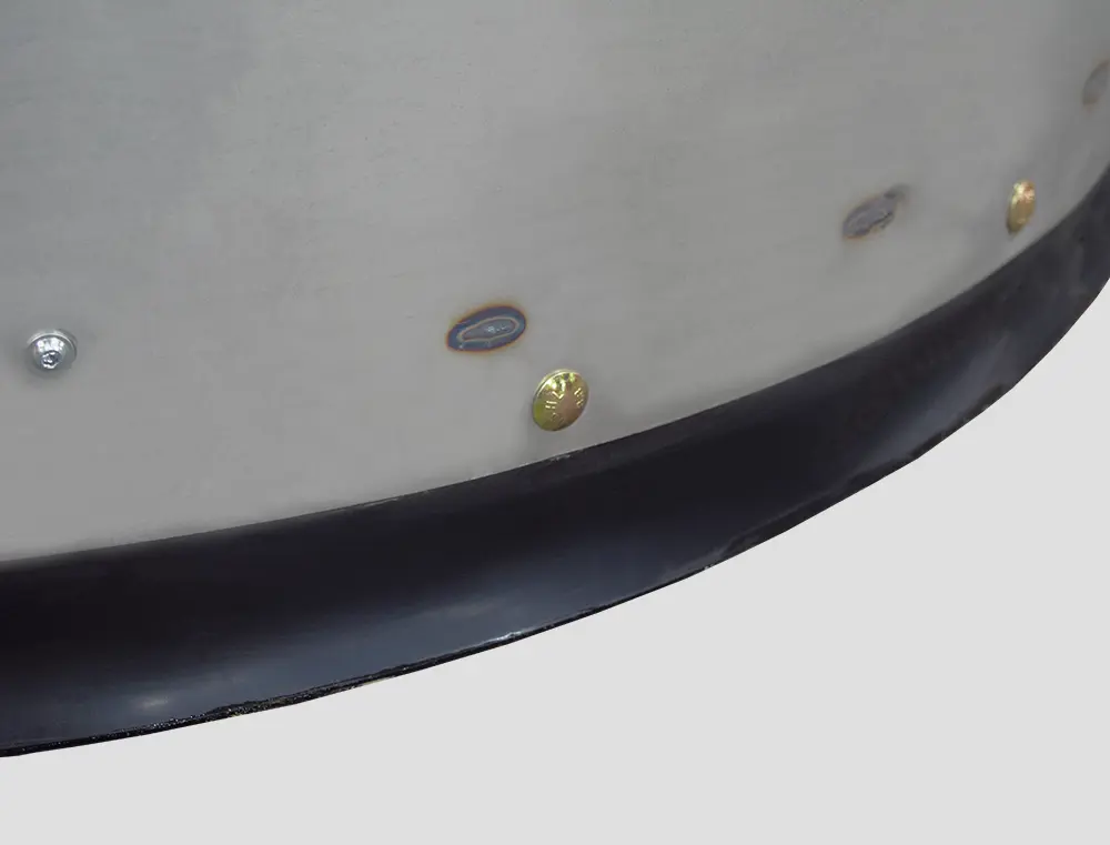 Rubber skirt band