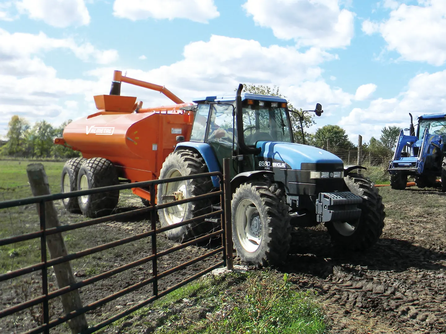 Non-steer tanker